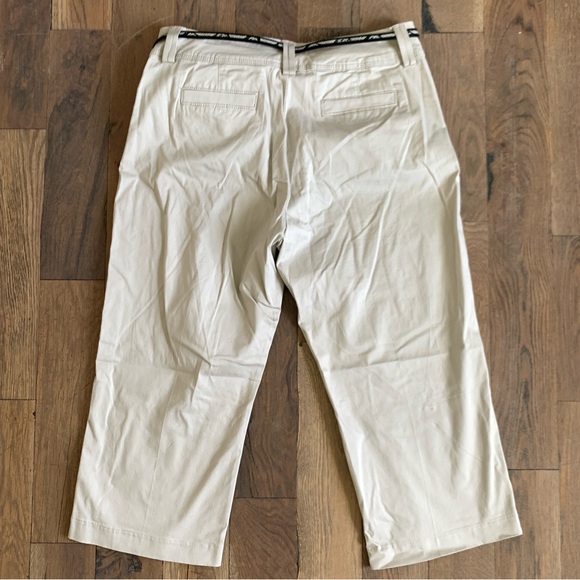 Lee Natural Fit Tan Capri Pants Size 14 - Picture 3 of 7